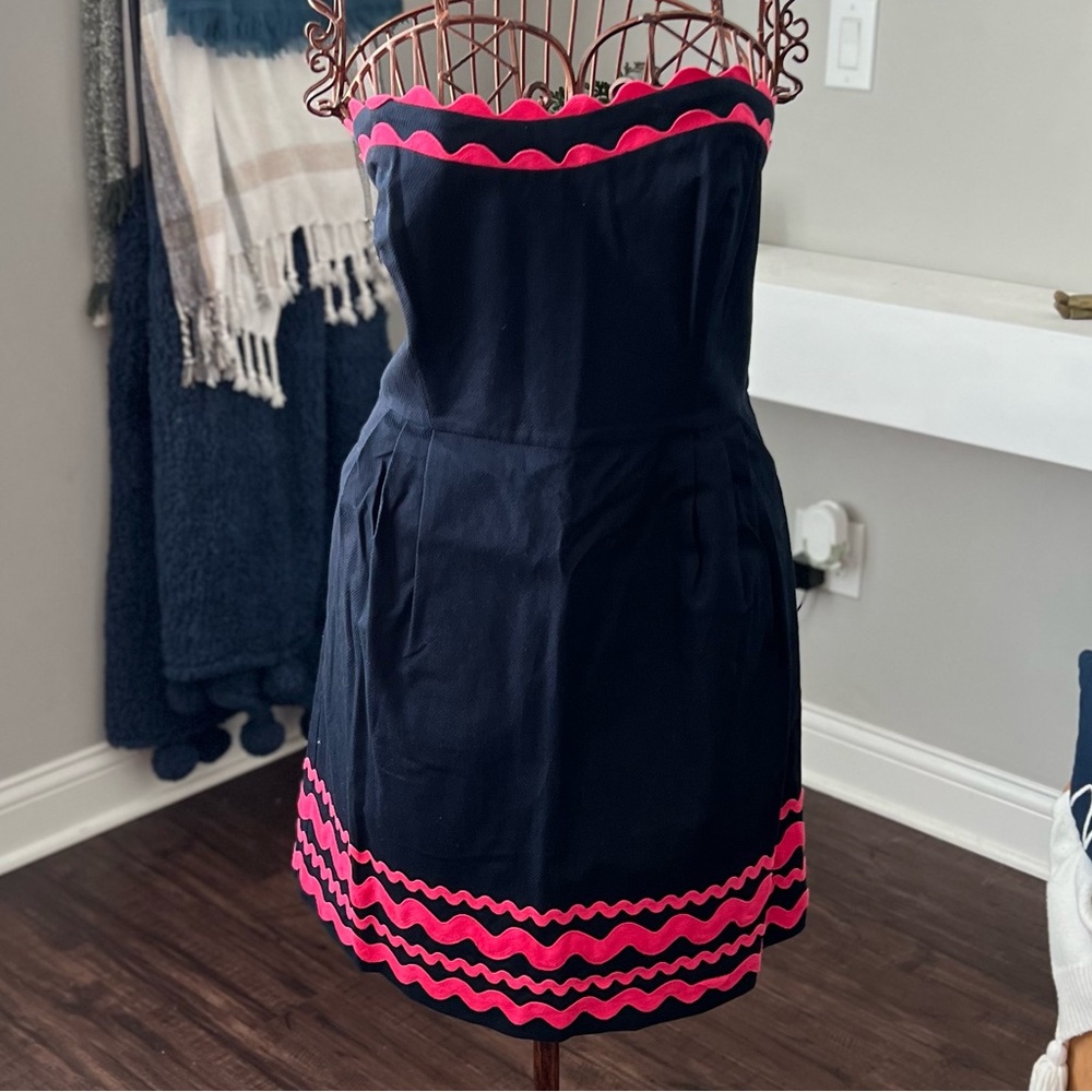 Vineyard Vines Strapless Navy Dress with Hot Pink Trim